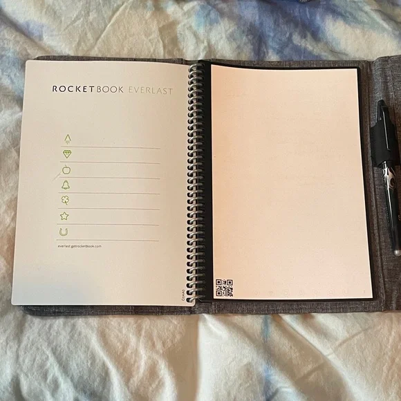 Rocketbook Reusable Notebook Set - Black and Gray - Picture 3 of 5
